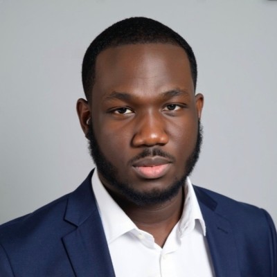 Portrait of Elijah Babayemi